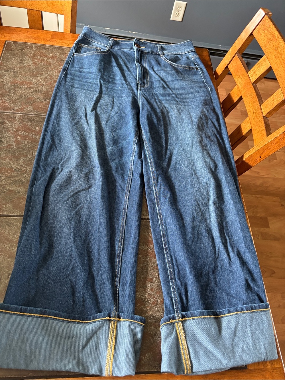 HALARA Dark Blue Wide-Leg Cuffed Jeans